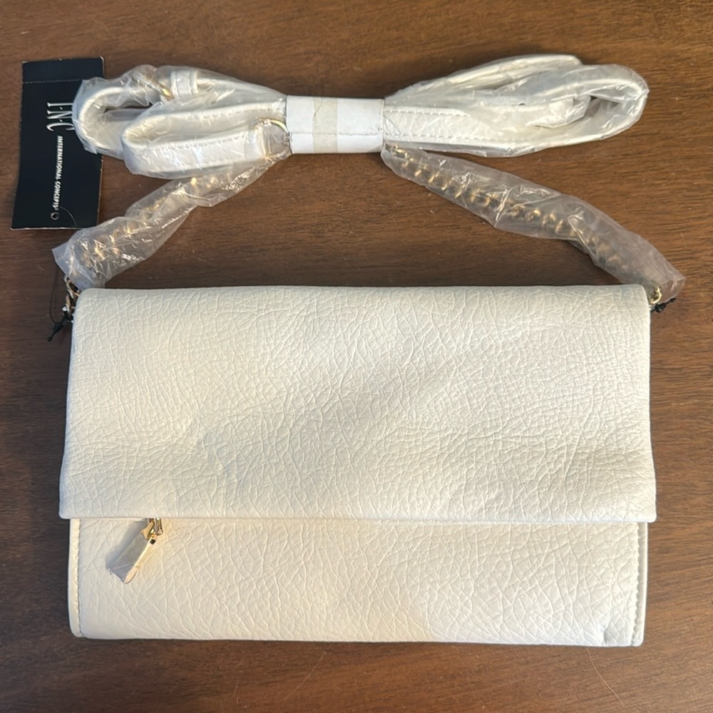 NWT INC shoulder bag